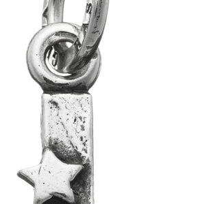 Charm "L" con stelle