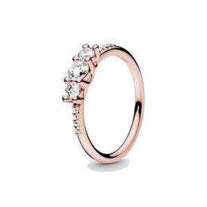 Anello con tre pietre (Misura 54)