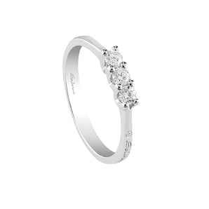 Anello trilogy della collezione Virginia