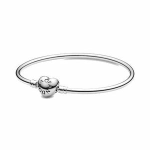 Bracciale Pandora Moments rigido con chiusura a cuore (Misura 15 Cm)